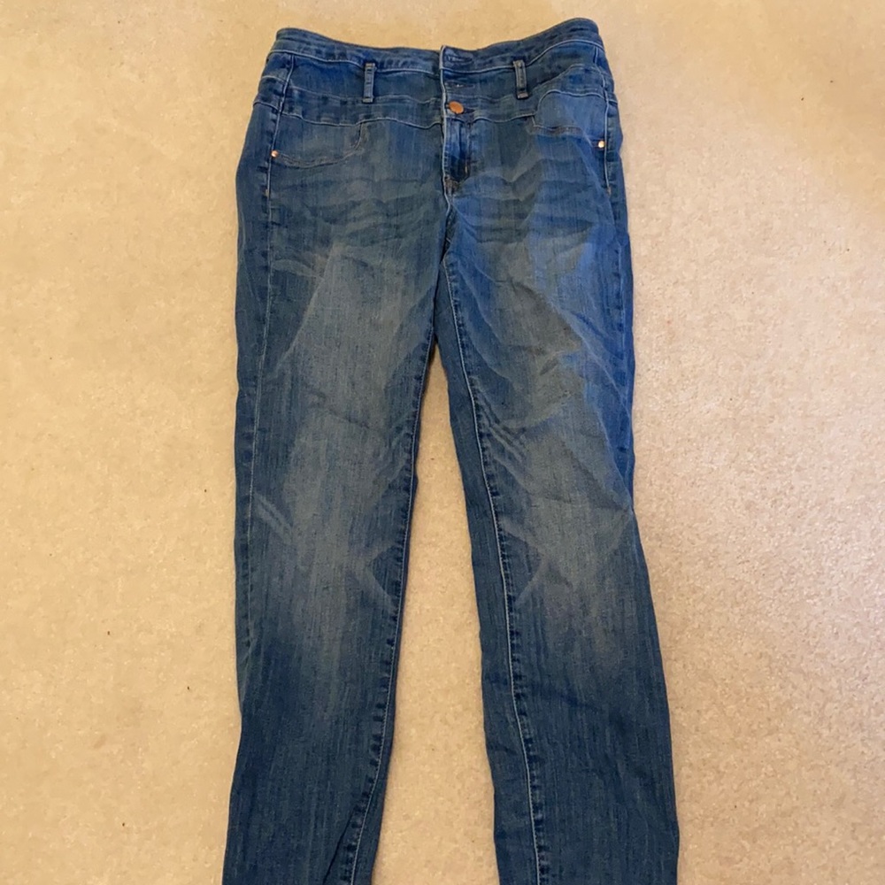 women’s jeans